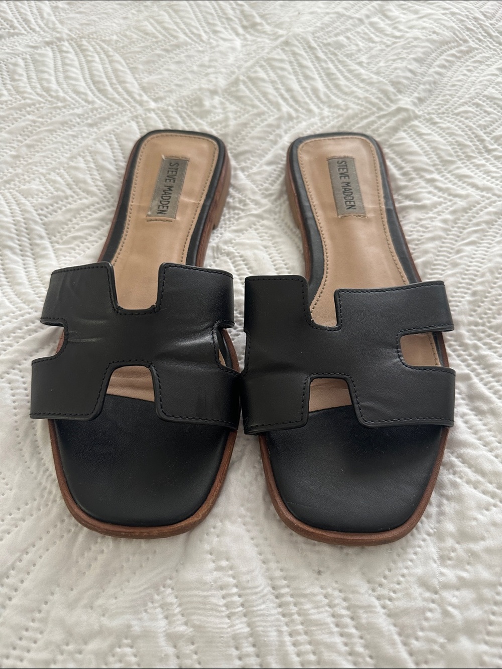 Steve Madden Black Sandals